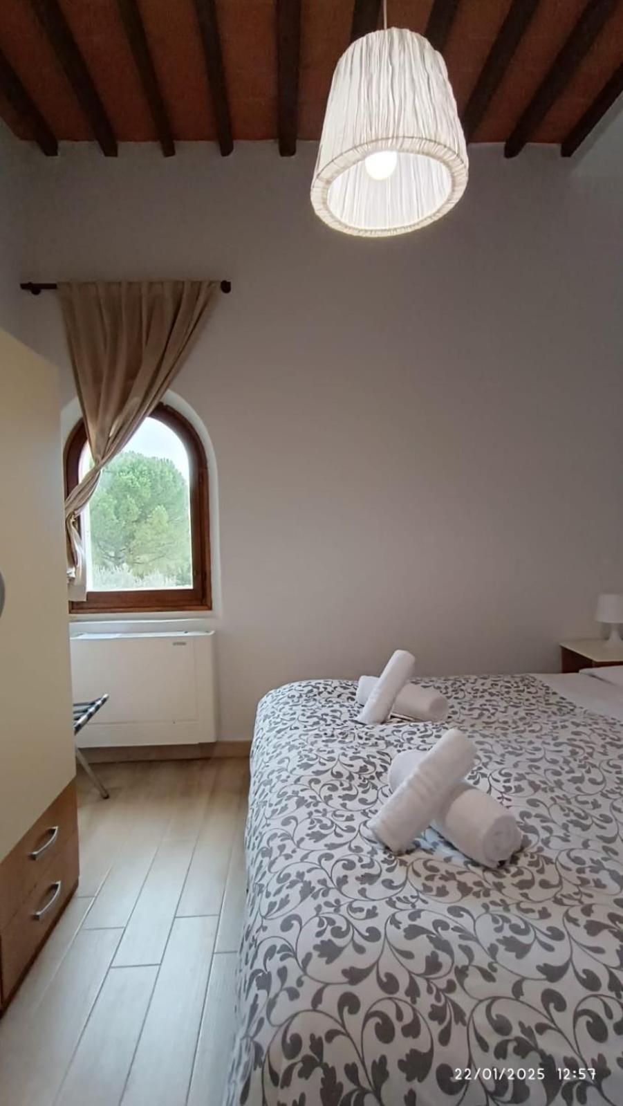 Agriturismo Fattoria Di Loppiano Regina Mundi Villa Vivajo Esterno foto